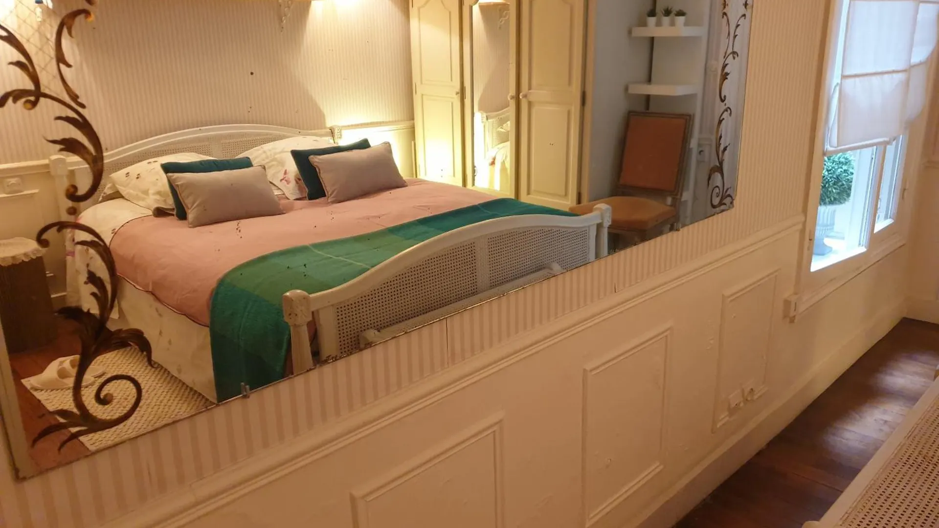 Haussmannien Cosy Parigi
